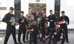 السوداني يمنح قدم سنة للضباط ورتبتين أعلى للمراتب الذين حصدوا لقب أبطال العالم في مسابقة المحارب الدولي.